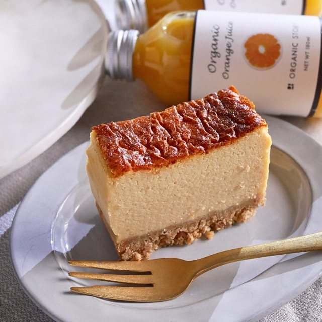 オレンジジュースで作る爽やかベイクドチーズケーキ